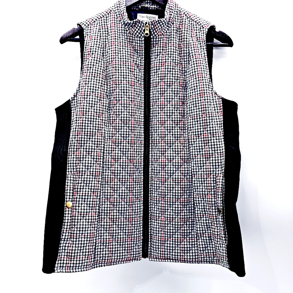 Kim Rogers Petite Medium Plaid Black& White Quilted Casual Vest